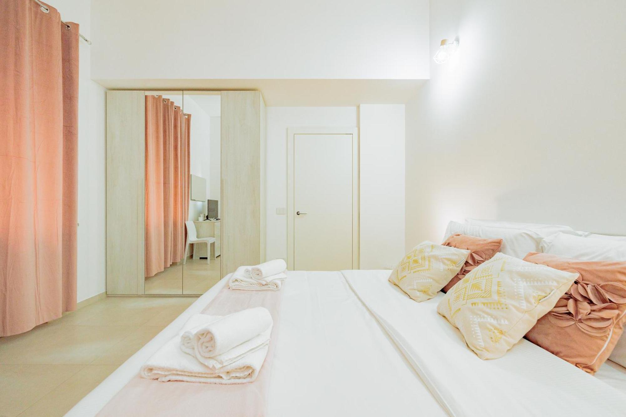 La Casa Di Alessia Nel Centro Di Como - Alessiatravelling Zewnętrze zdjęcie